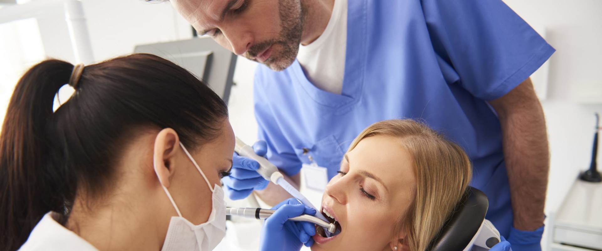 dental-assisting-schools