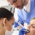 What Classes Do You Take in Dental Assistant School?