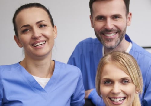 What Technology Does a Dental Assistant Use?
